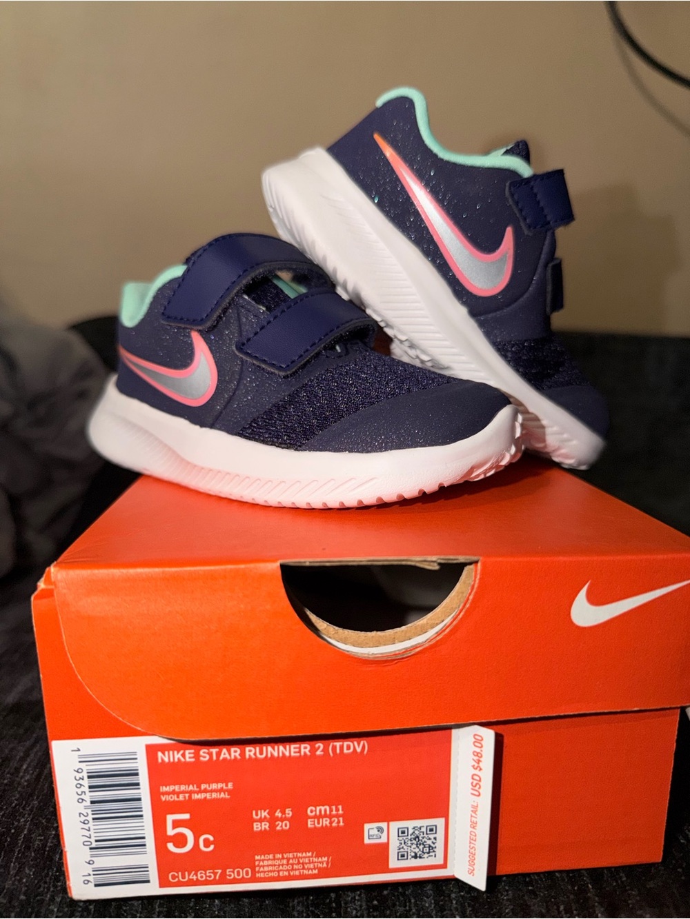 Nike Kids' Navy and Mint with pink check Star Runner 2 Sneakers